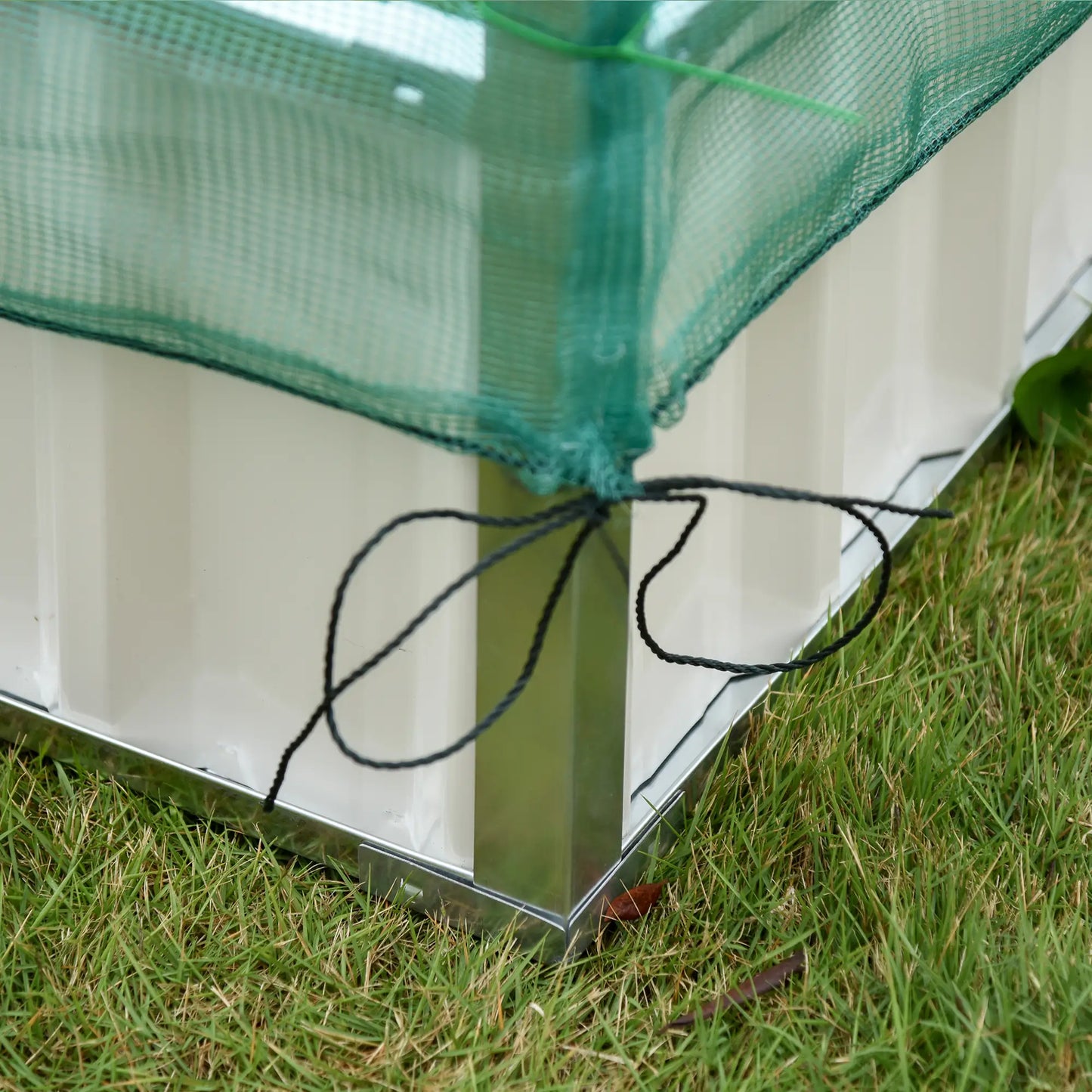 Raised Garden Bed, 5.7 x 3 x 2.3ft Steel Planter Box, Green Galvanized Planter Boxes at Gallery Canada