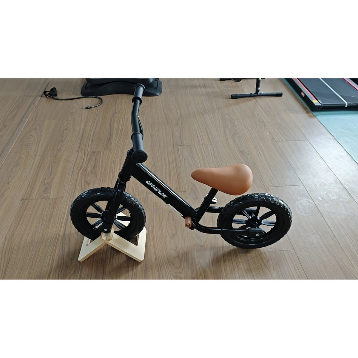 Balance Bike, Adjustable Seat and Handlebar, 2-5 Years Old, Black Riding & Rocking Toys at Gallery Canada