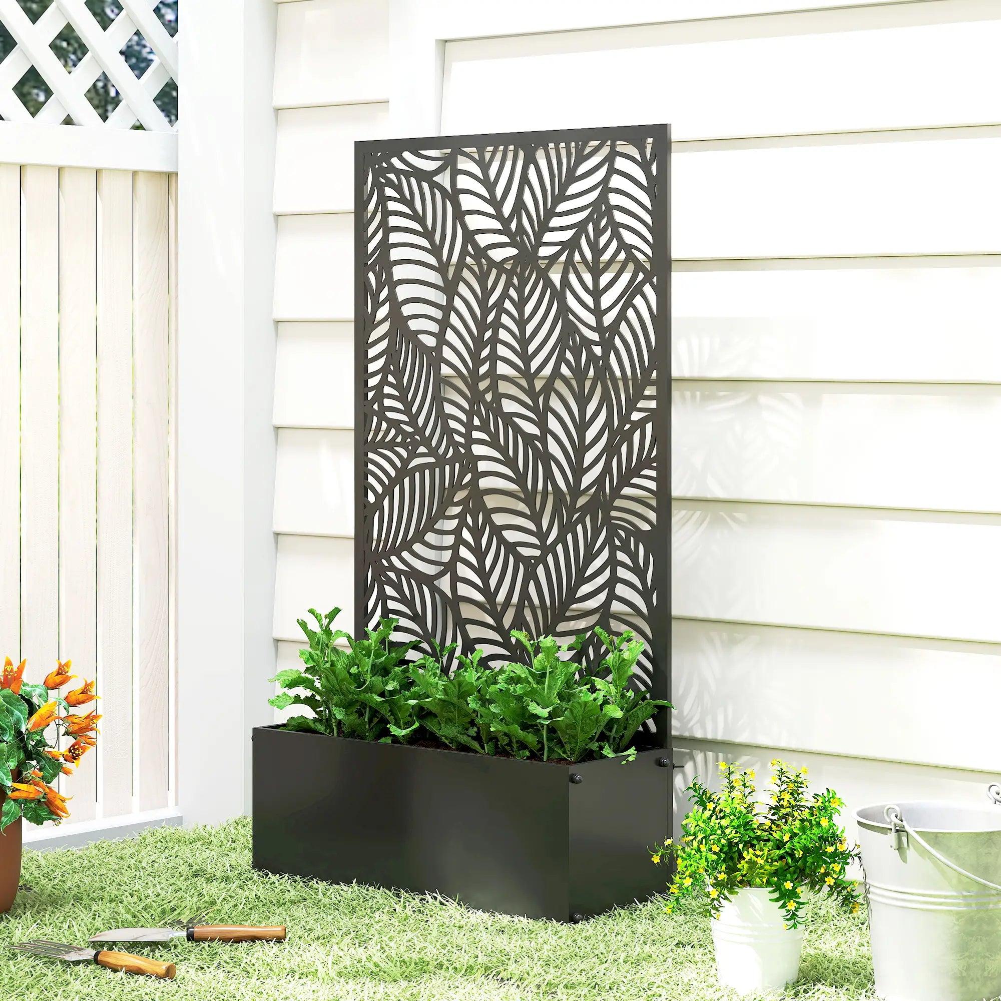 Metal Planter Box With Trellis, 44.5