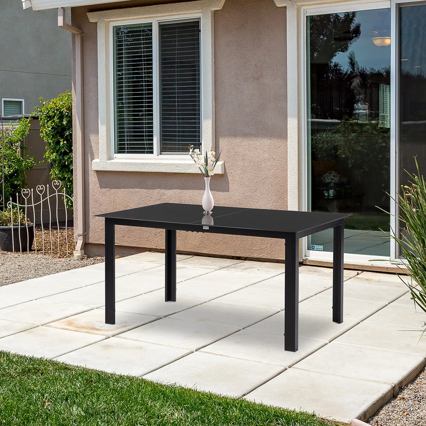 Aluminum Outdoor Dining Table, 59" x 35", Tempered Glass Top, Black Patio Dinning Tables at Gallery Canada