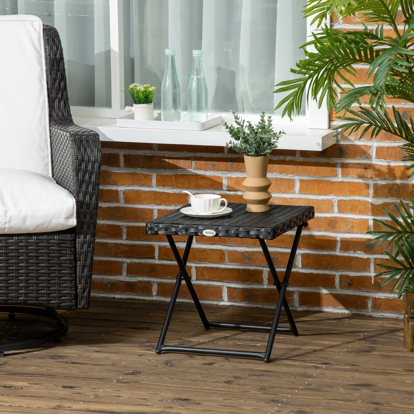 Outdoor PE Rattan Coffee Table, 15.75"x15.75"x15.75", Black Patio Side Tables at Gallery Canada